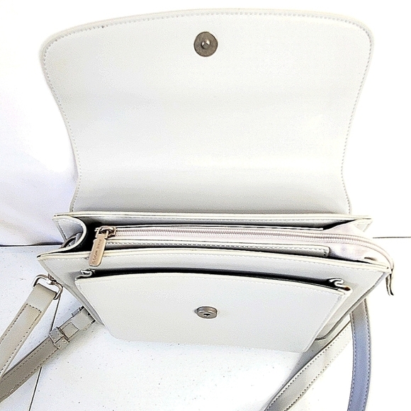 Pixie Mood Zoe Crossbody Bag Adjustable Strap Cloud Gray Vegan Leather - Picture 7 of 14